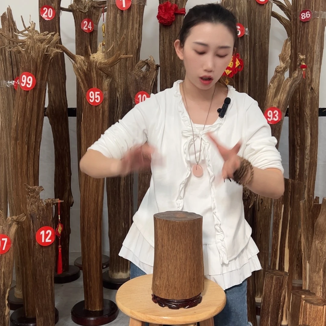 沉香碎屑沉香原材料