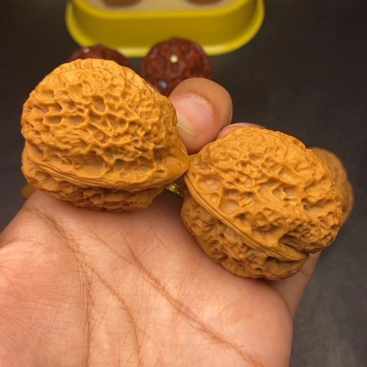 文玩核桃吊坠40尺领头羊金蟾