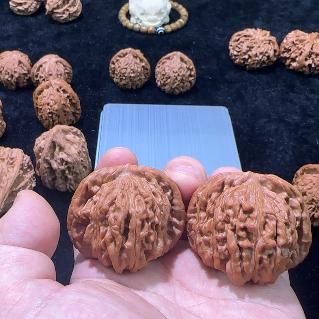 文玩核桃把件46四座楼