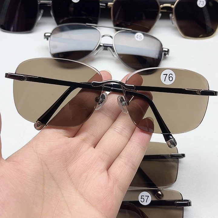 无框中茶色方圆，76