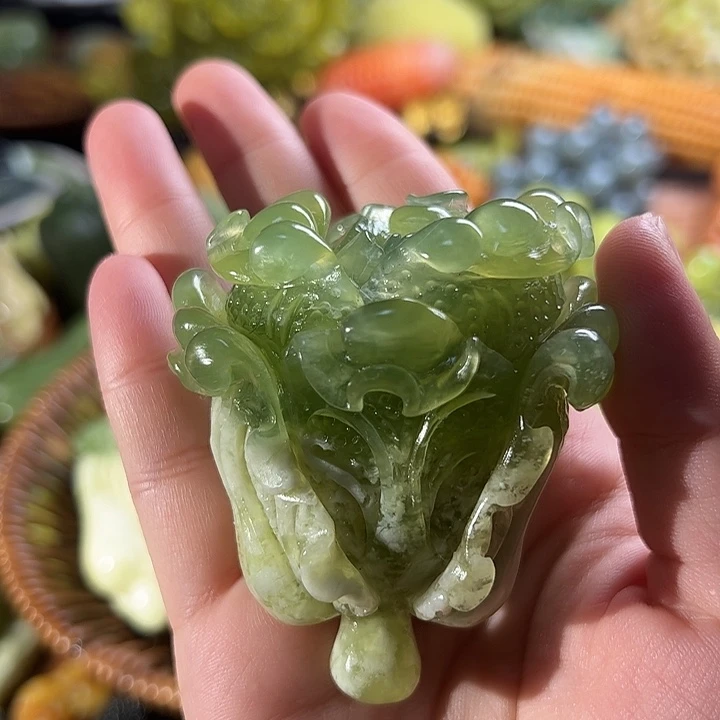 蛇纹石玉白菜未镶嵌大*岩