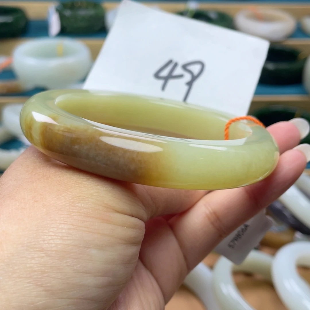 未镶嵌手镯和田玉圈口66