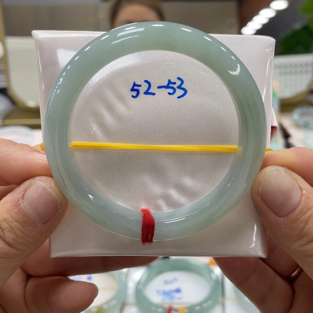 未镶嵌手镯翡翠翡翠