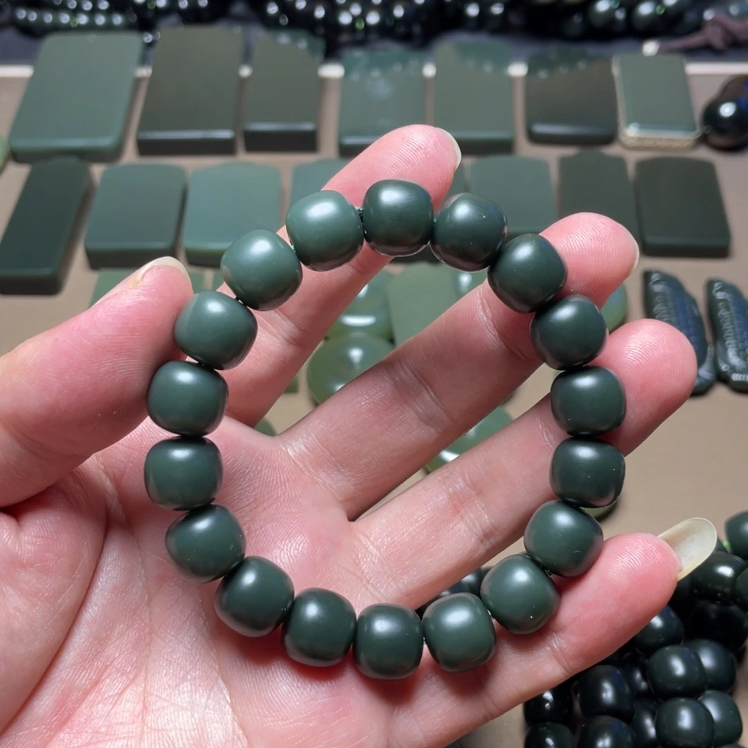 手链未镶嵌和田玉