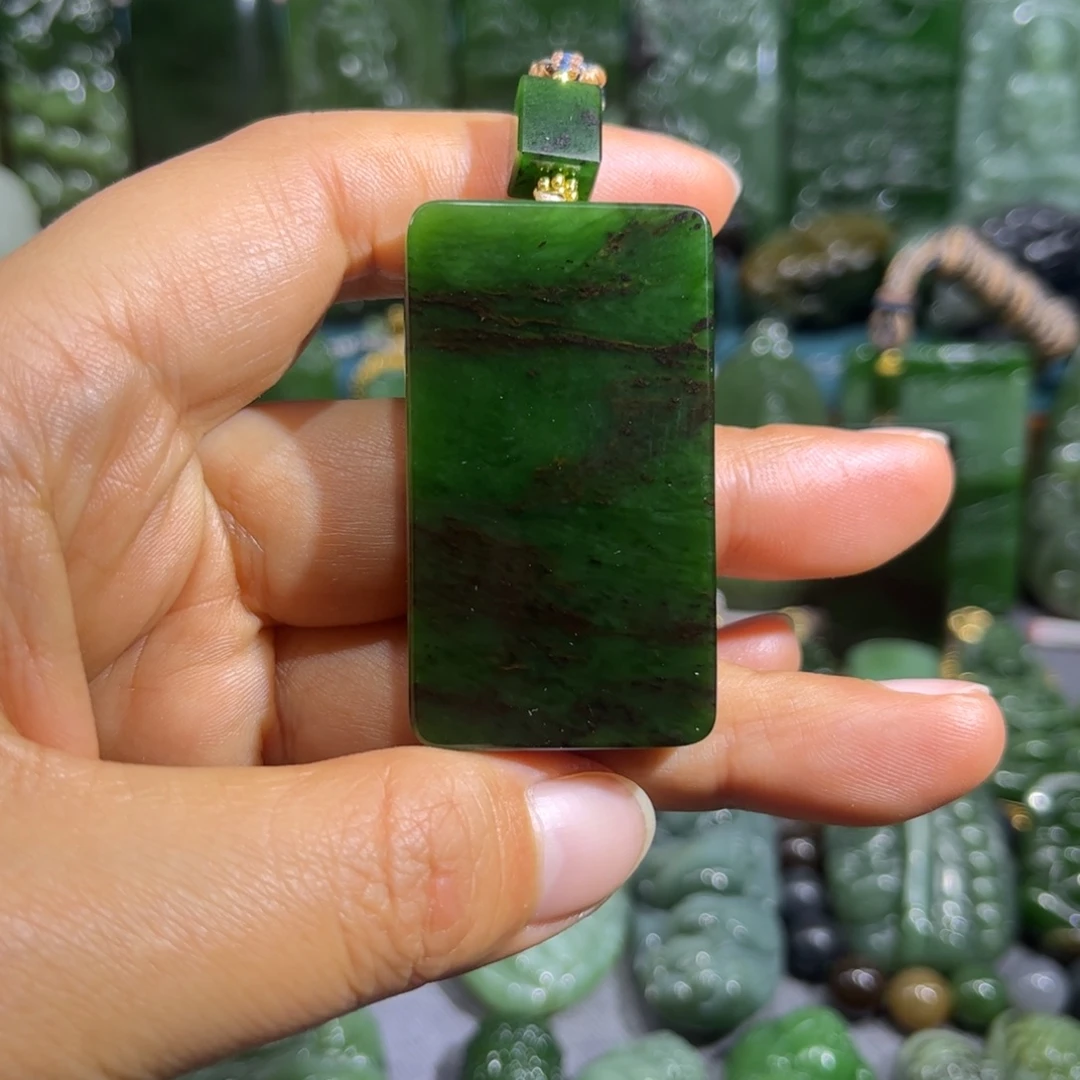 漫***树和田玉未镶嵌颈饰