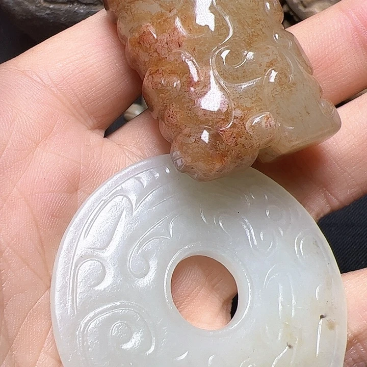 颈饰未镶嵌和田玉（糖玉）小*