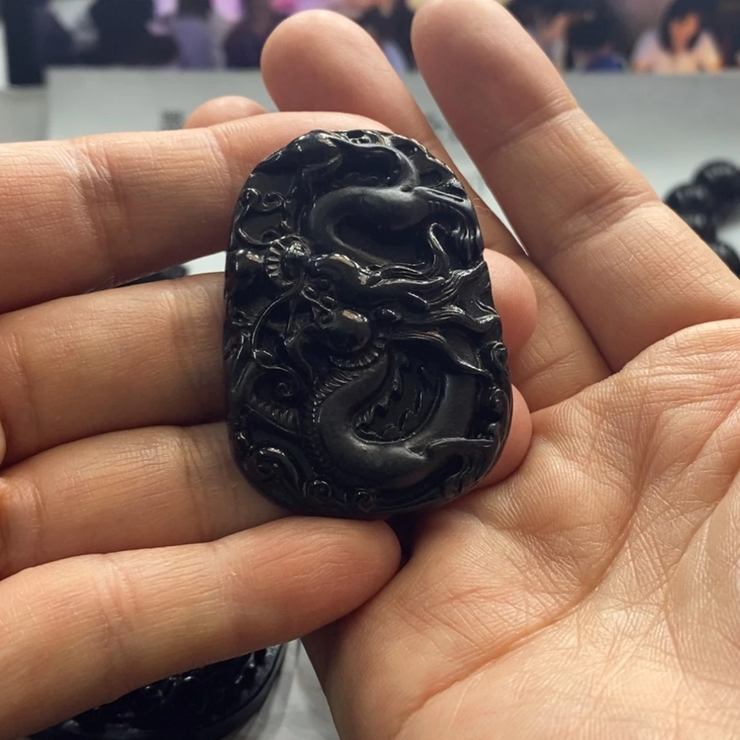 翡翠未镶嵌吊坠(不含链)龙牌