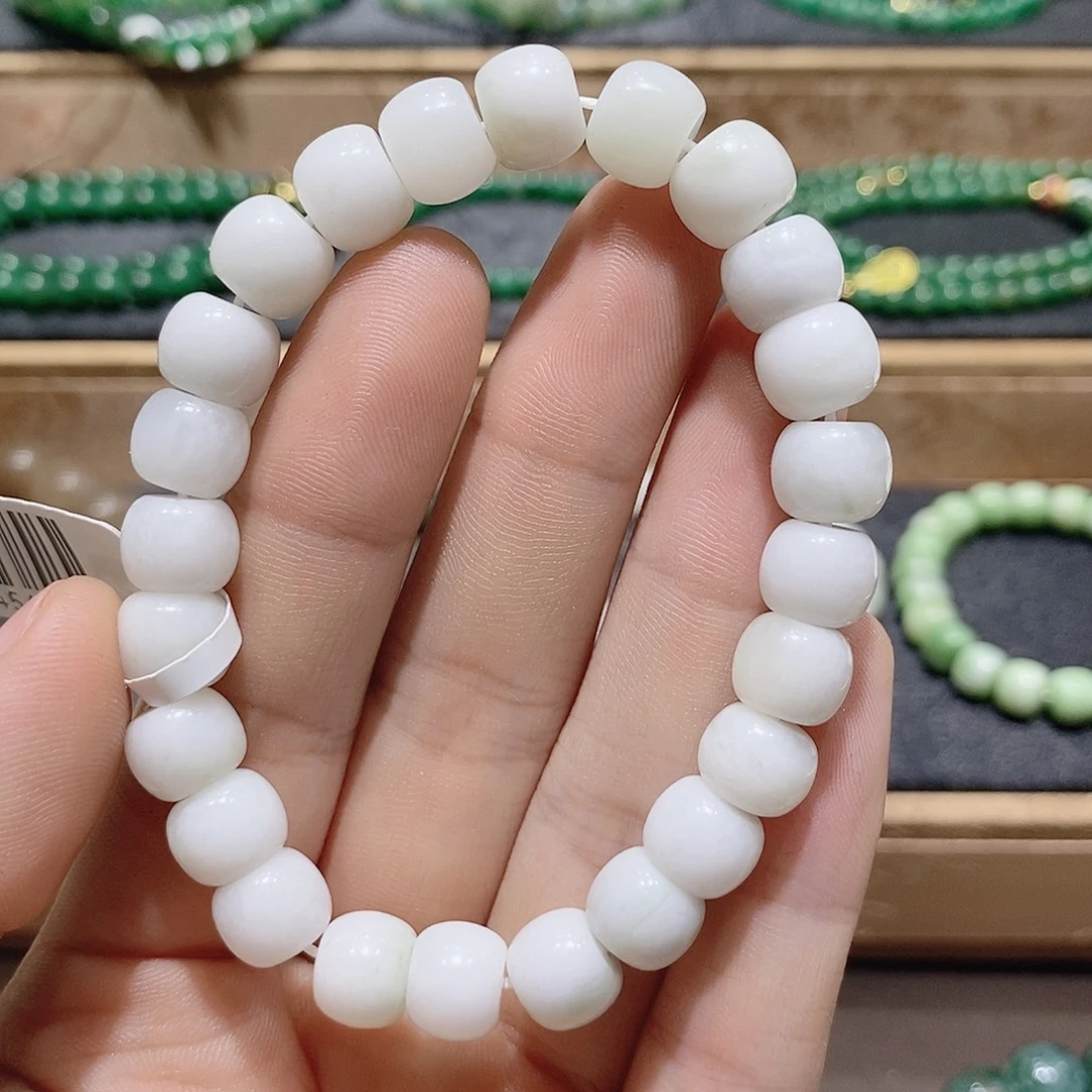 独山玉未镶嵌手串