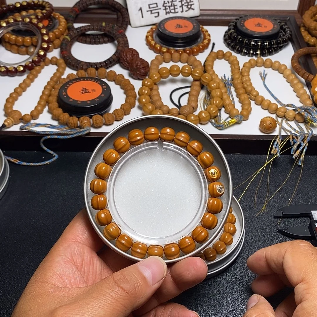 吊坠猴头核桃全品10左右双标鲨鱼鳍70号
