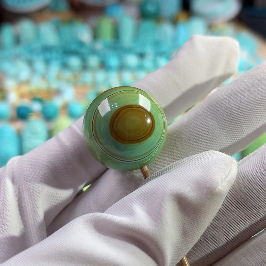 绿松石未镶嵌珠宝奇石20.2m