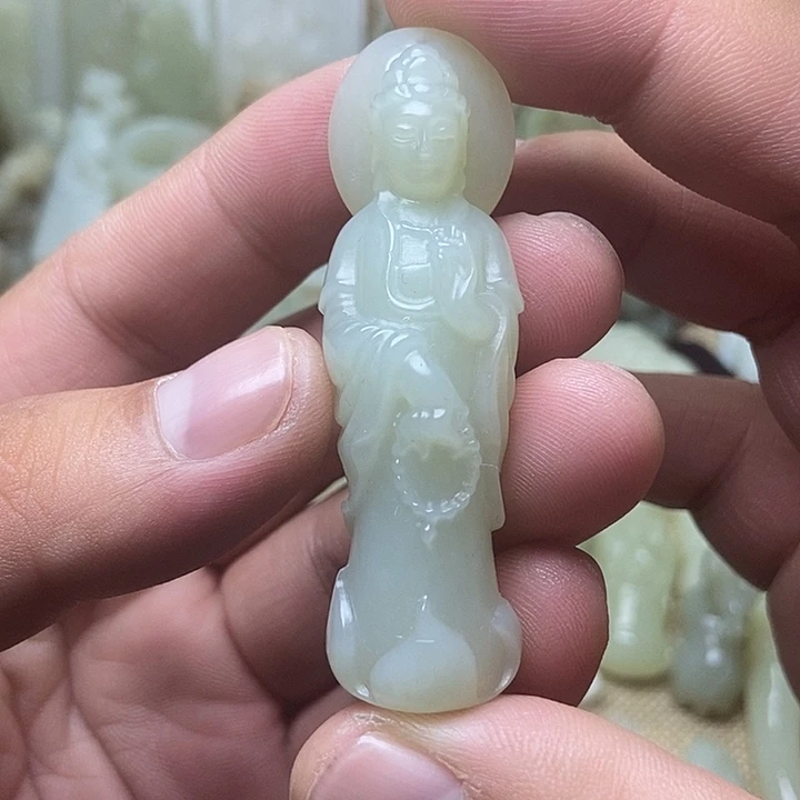 未镶嵌和田玉挂件