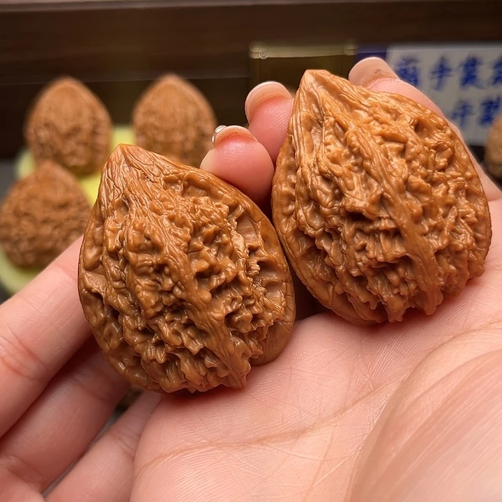 文玩核桃吊坠大沽石39