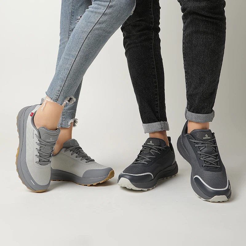 哥罗尼秋冬情侣户外登山鞋防滑耐磨防泼水男士减震休闲越野徒步鞋