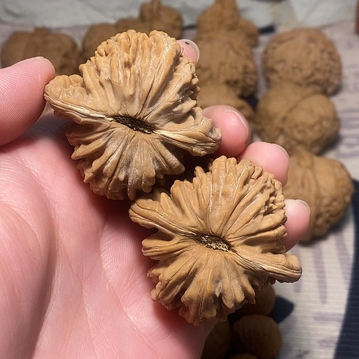 文玩核桃吊坠45四座楼全品