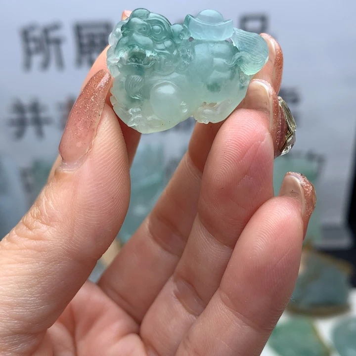 定制翡翠未镶嵌天然翡翠