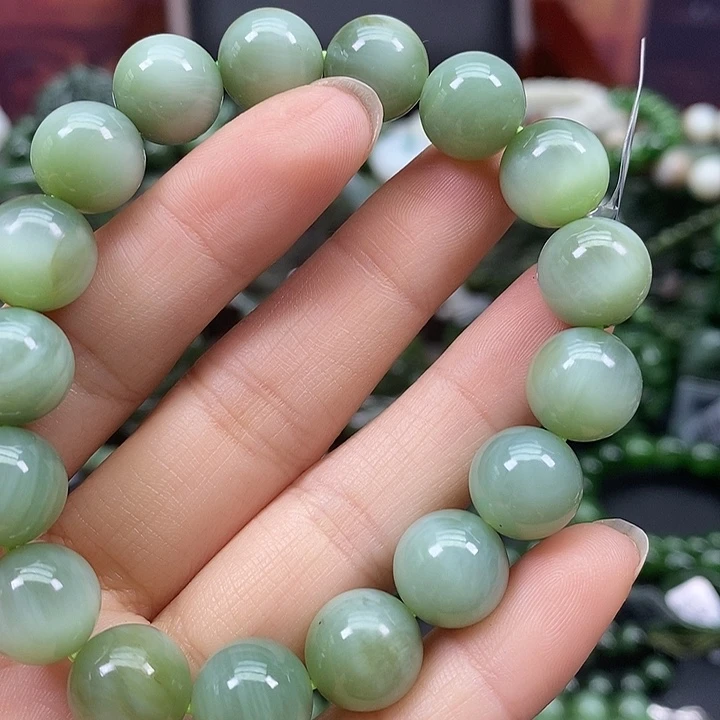 和田玉未镶嵌珠宝奇石