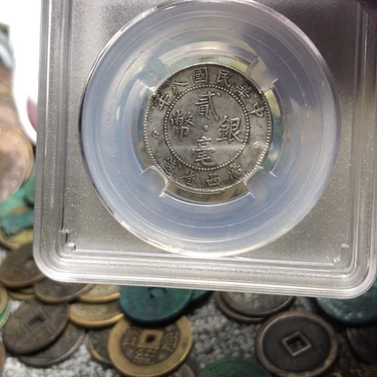 乐***夫铜现代仿制工艺品