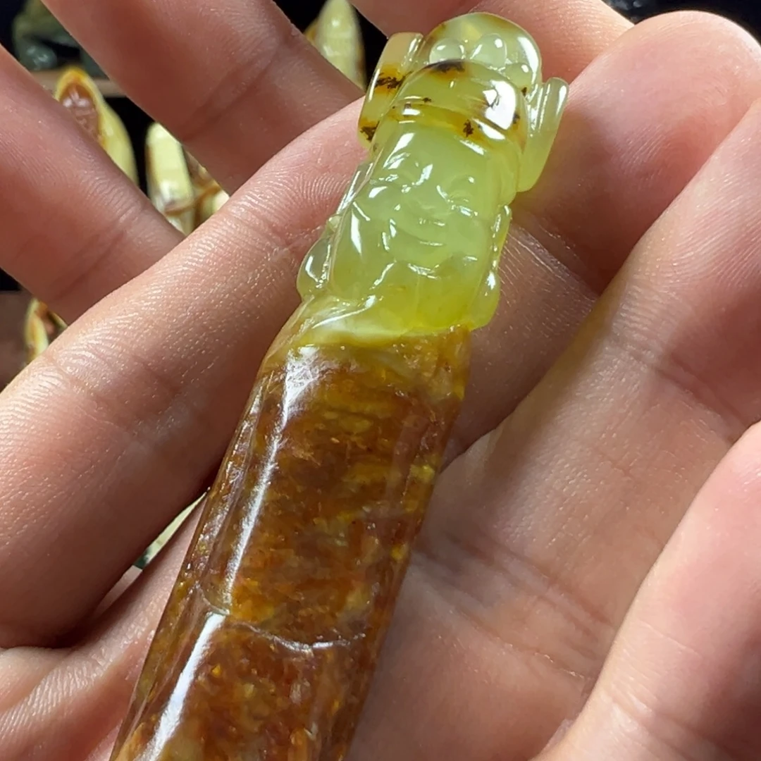 未镶嵌岫玉手把件天然岫玉
