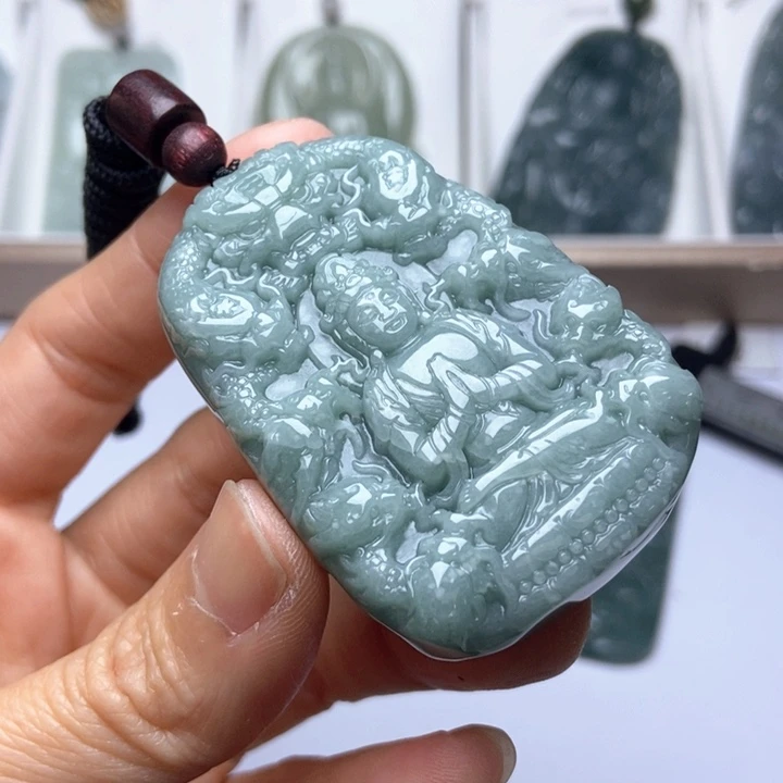 翡翠未镶嵌挂件翡翠