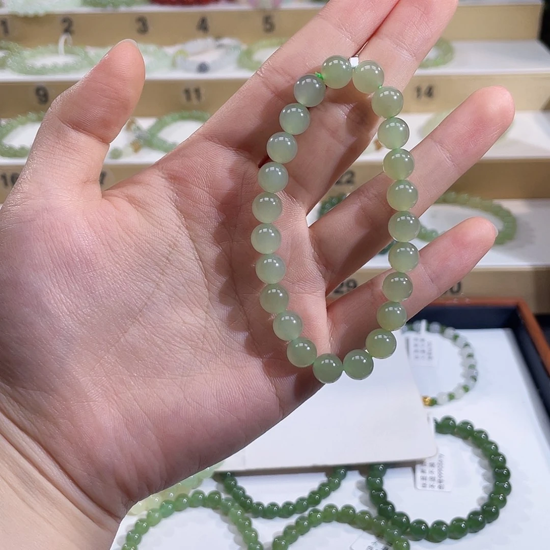 浅***浅和田玉未镶嵌手链