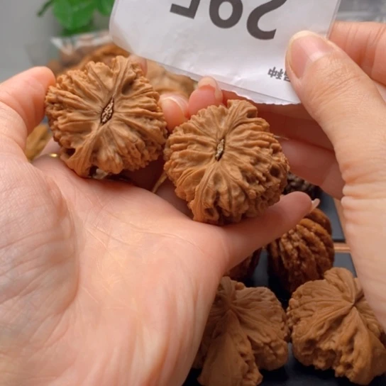 一***柴文玩核桃吊坠全品44➕南疆295