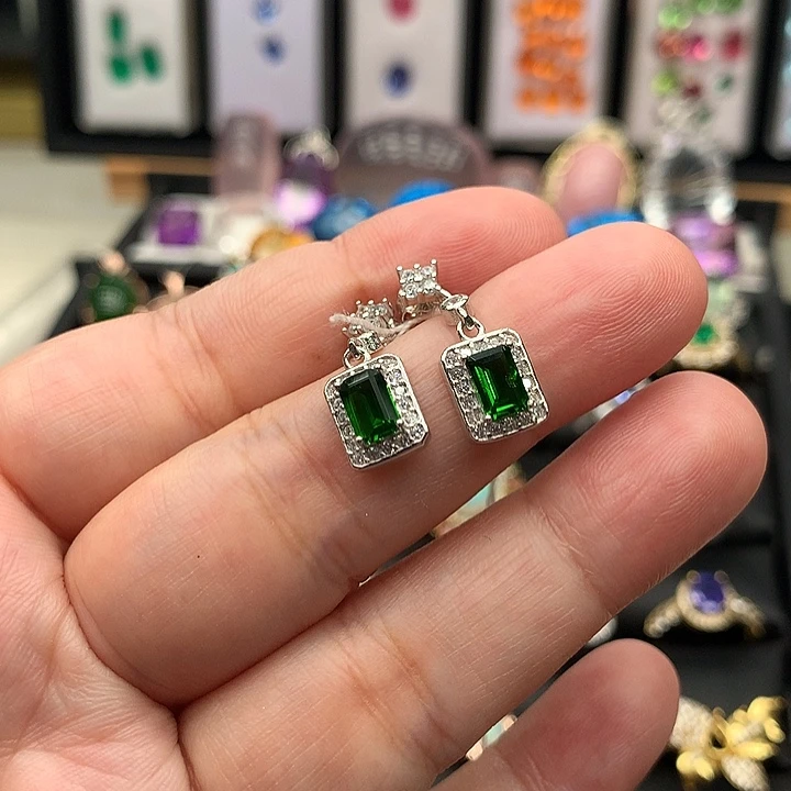 耳饰银S925镶嵌透辉石