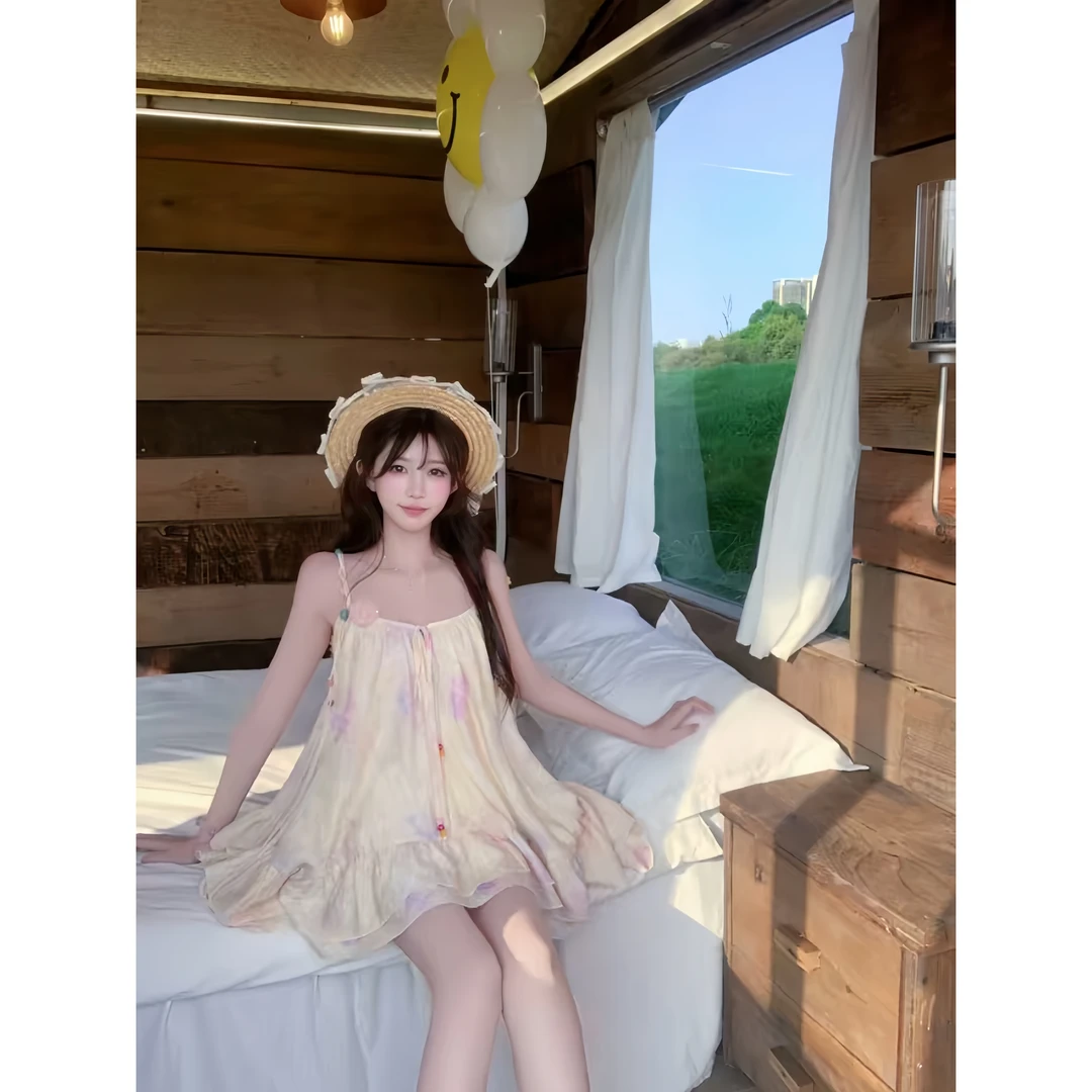 日落蜜糖 夏季新款纯欲风甜美可爱温婉大方气质碎花小众吊带套装