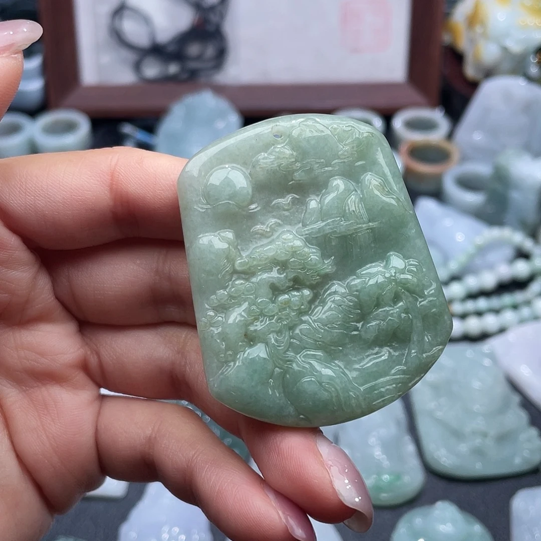 翡翠未镶嵌颈饰翡翠