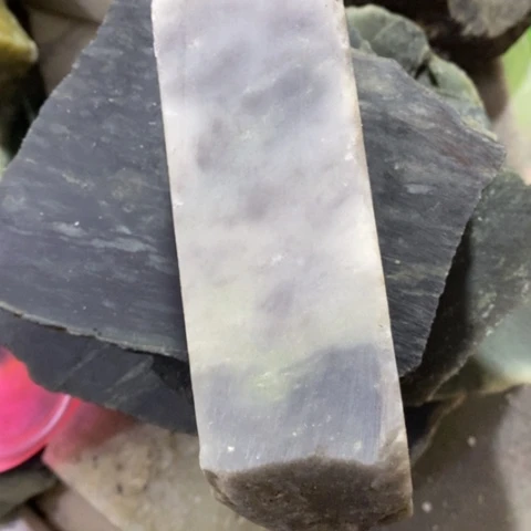 未镶嵌和田玉（糖玉）挂件