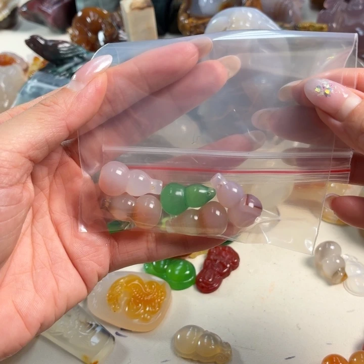 玛瑙/玉髓未镶嵌吊坠(不含链)