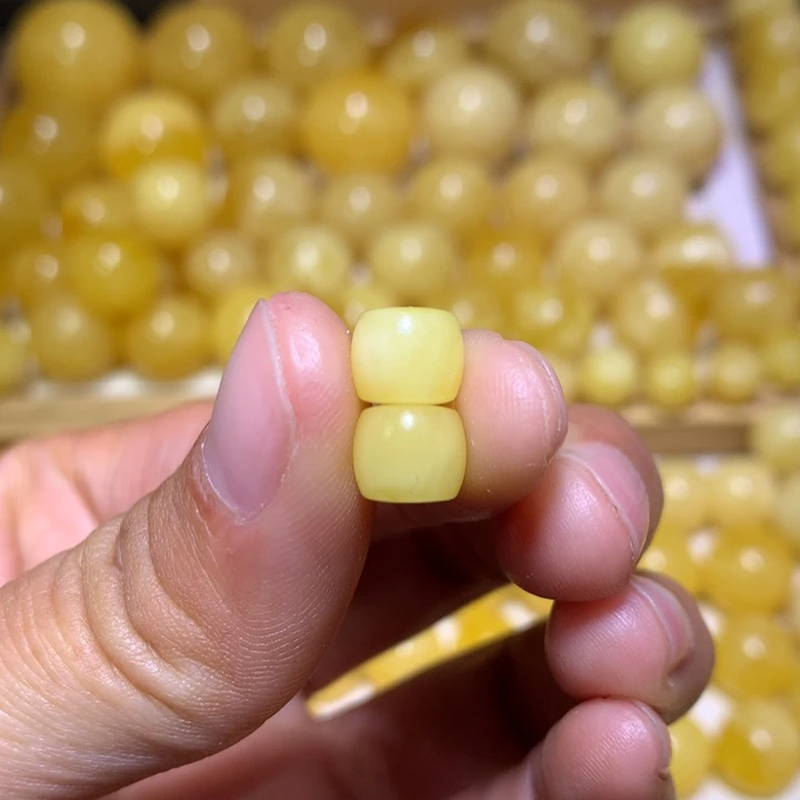 蜜蜡裸石未镶嵌天然俄料黄白花蜜蜡直切8