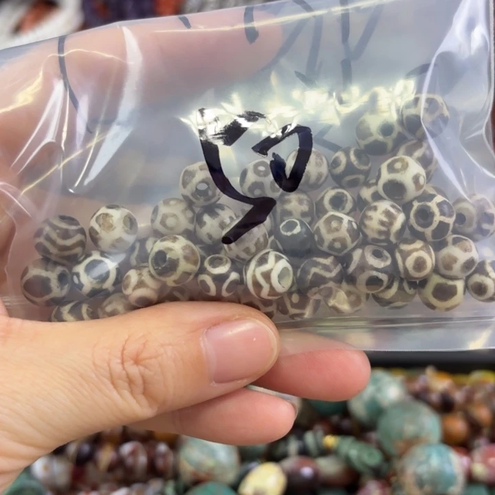 你***爷玛瑙/玉髓未镶嵌颈饰