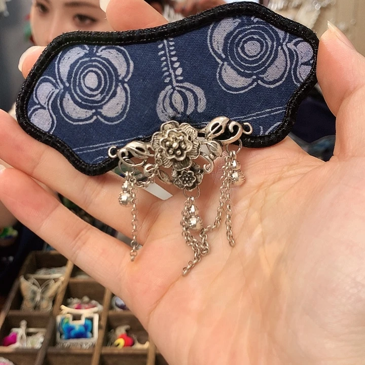 花岗石铁合金发夹