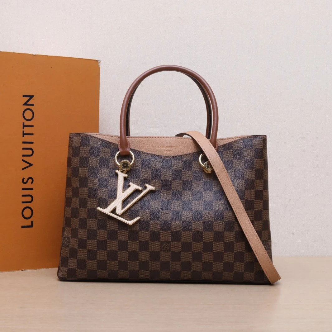 95新 LouisVuitton/路易威登 【娇】RIVERSIDE 手提包 树脂276384