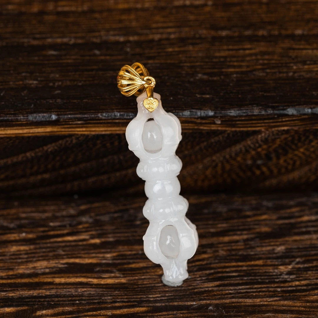 【昆仑山】18K山流水白玉杵杵吊坠/个（多样性发货）ZJK-437