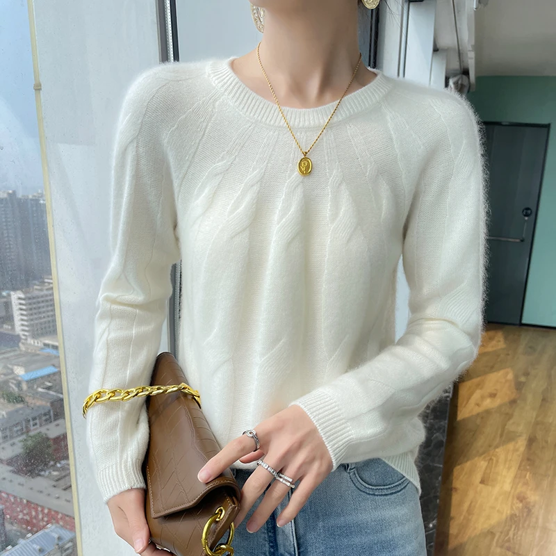 肌肤冰雪莹~秋冬新款套头圆领女式长袖设计感休闲百搭羊毛衫