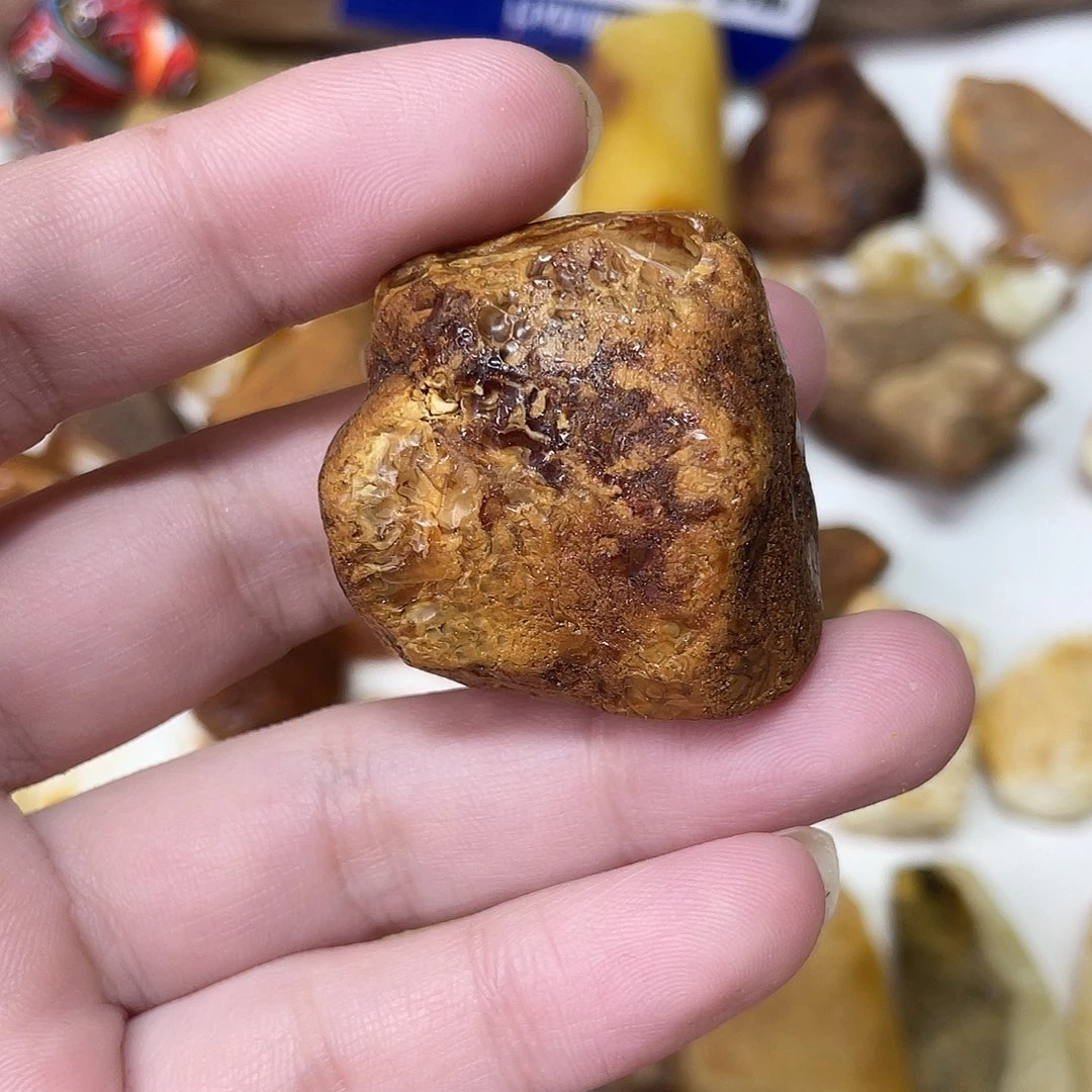 定制琥珀未镶嵌超原矿琥珀