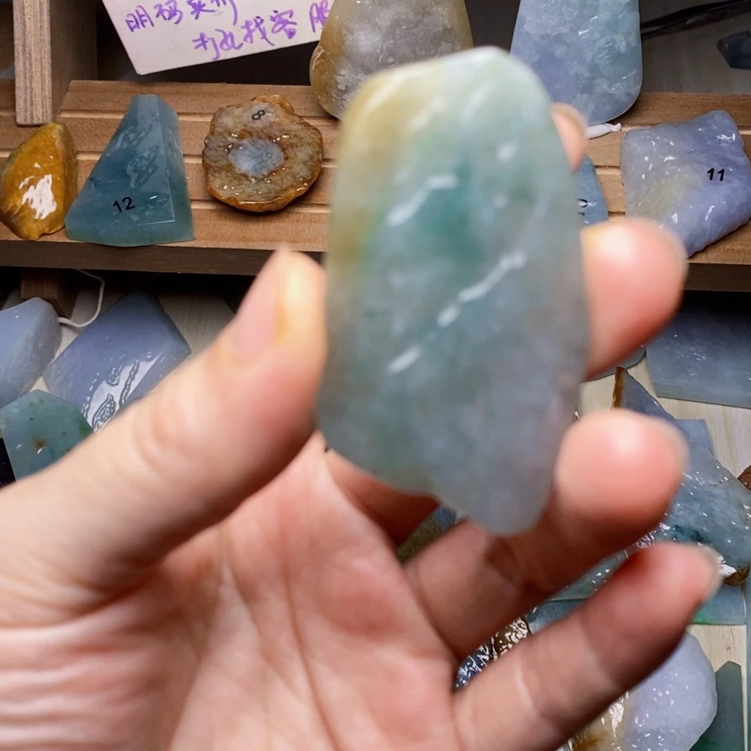 翡翠未镶嵌颈饰天然