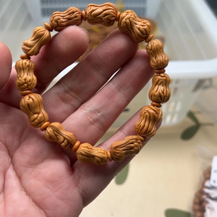 吊坠白玉菩提黄色412