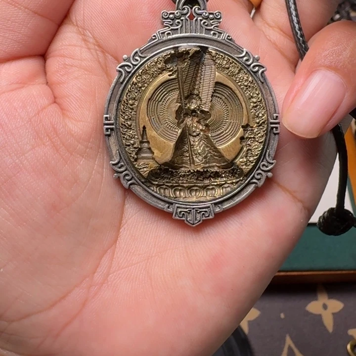 一***_铜铁合金类铜菩提吊坠项链锁骨