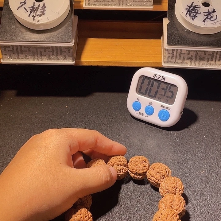 涛***旧金刚菩提手串金刚