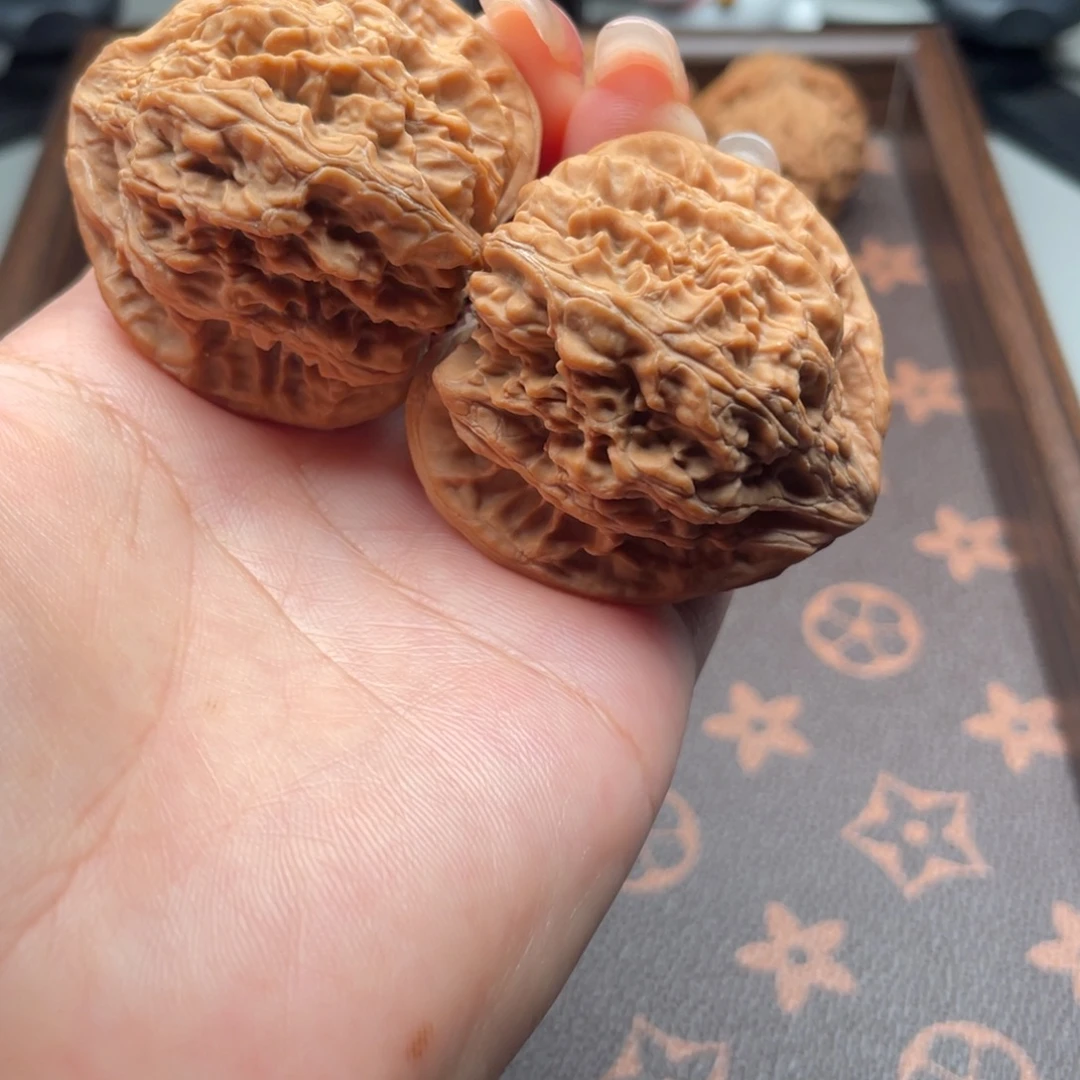 文玩核桃火焰马蹄44
