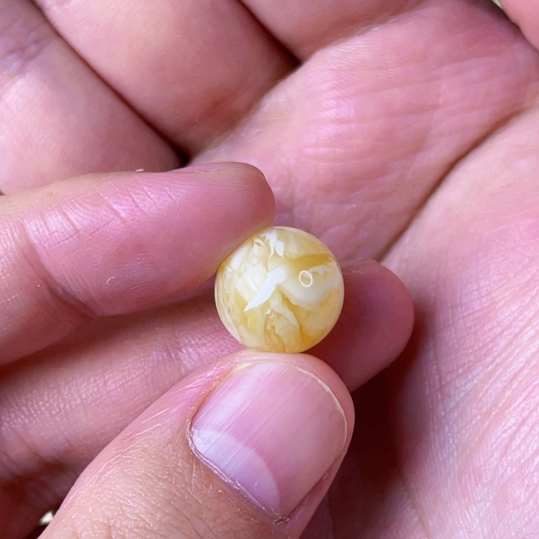 未镶嵌琥珀珠宝奇石烦***.