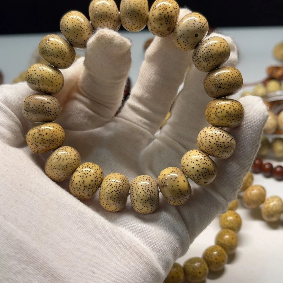 星月菩提吊坠16.12藏桶