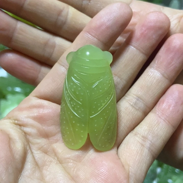 【闪购商品】未镶嵌蛇纹石玉挂件