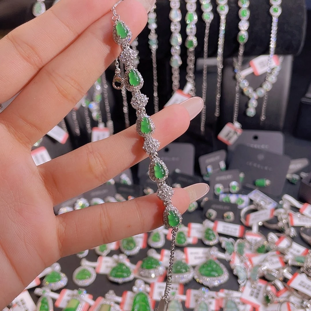 手链翡翠未镶嵌手链