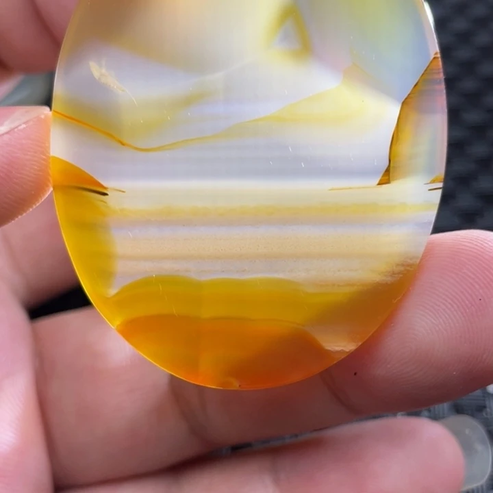 旺***仔玛瑙/玉髓颈饰未镶嵌