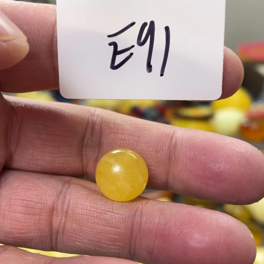 手链琥珀未镶嵌多样性发，发其中一件