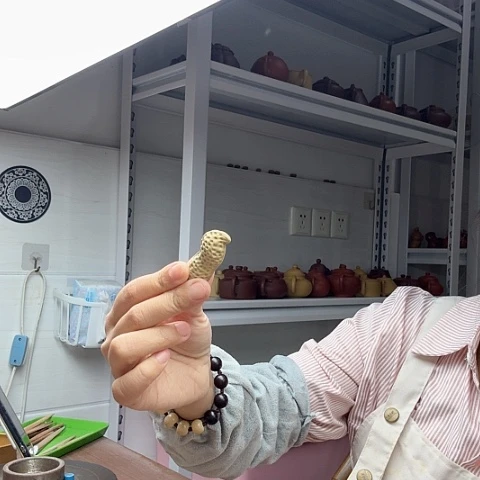 段泥茶案一对花生茶宠