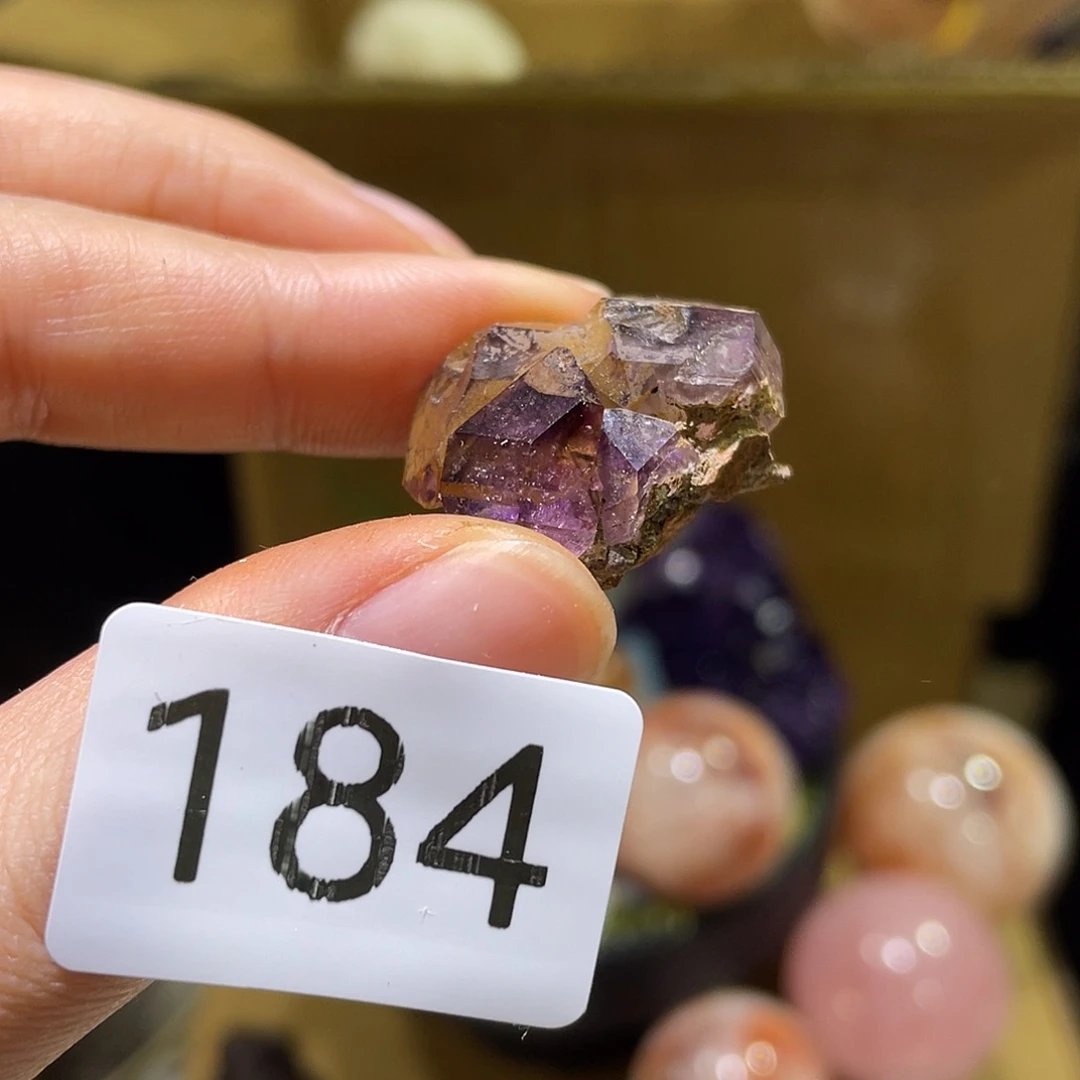 水晶未镶嵌珠宝半成品